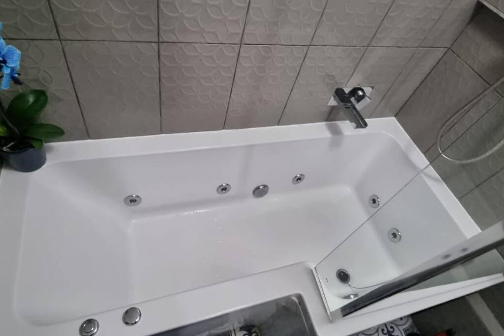 Gottersea 1 Bedroom Flat In Battersea 70 Mq Londra Dış mekan fotoğraf